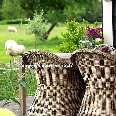 Bed & Breakfast De Schuur