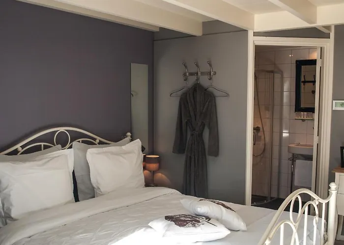 De Schuur 3* Numansdorp